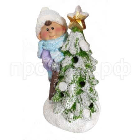 Мальчик наряжает елку 716412/W240